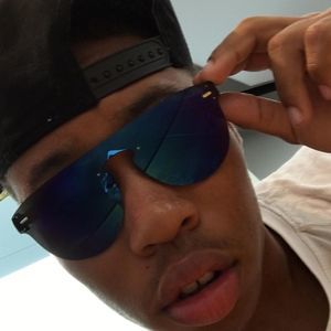 Meet your Posher, Micah